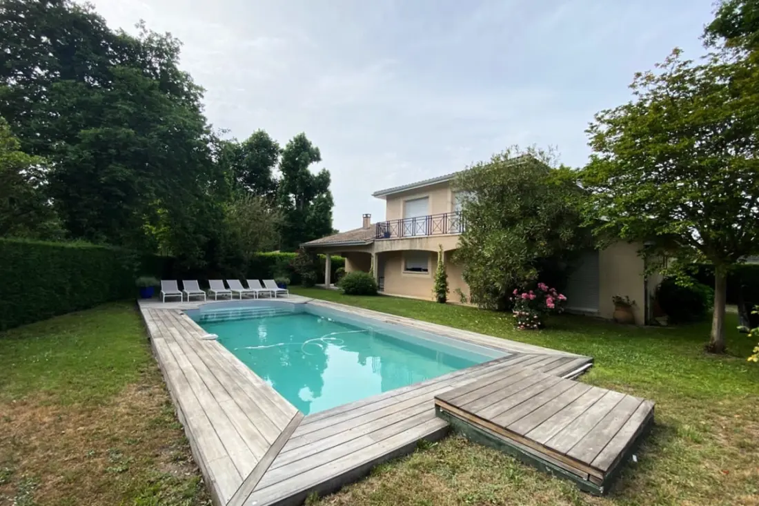 Maison Avec Piscine Privée Proche De La Mer