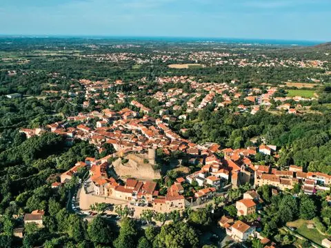 Camping Des Albères 4 étoiles★★★★