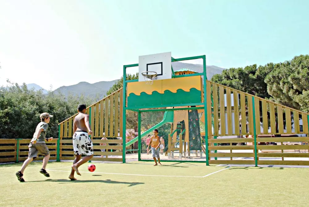 Camping Les Albères 41 étoiles★