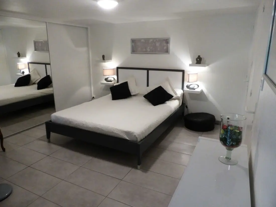 Résidence Wohnung "Les Platanes" mit Jacuzzi