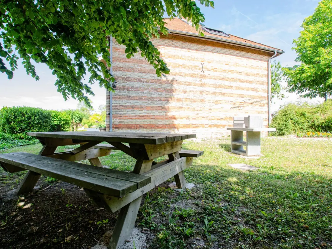 Maison de Vacances LAUBRESSEL 6