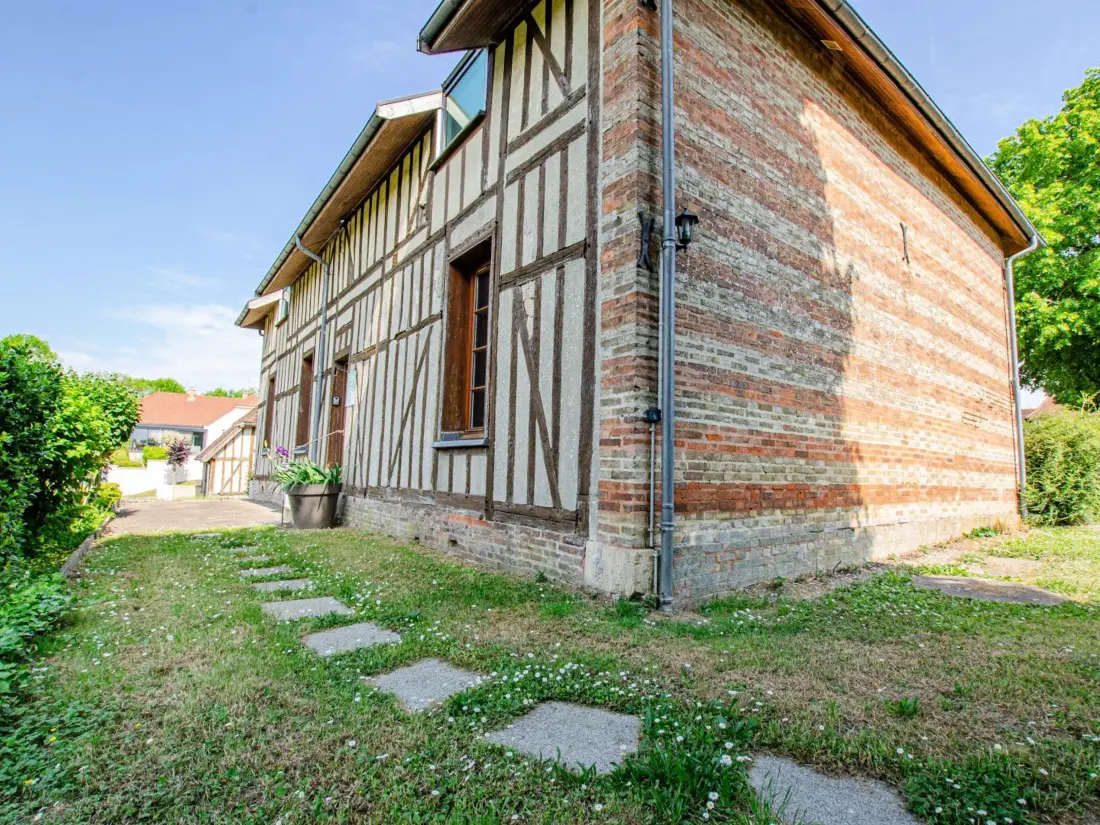 Maison de Vacances LAUBRESSEL 6
