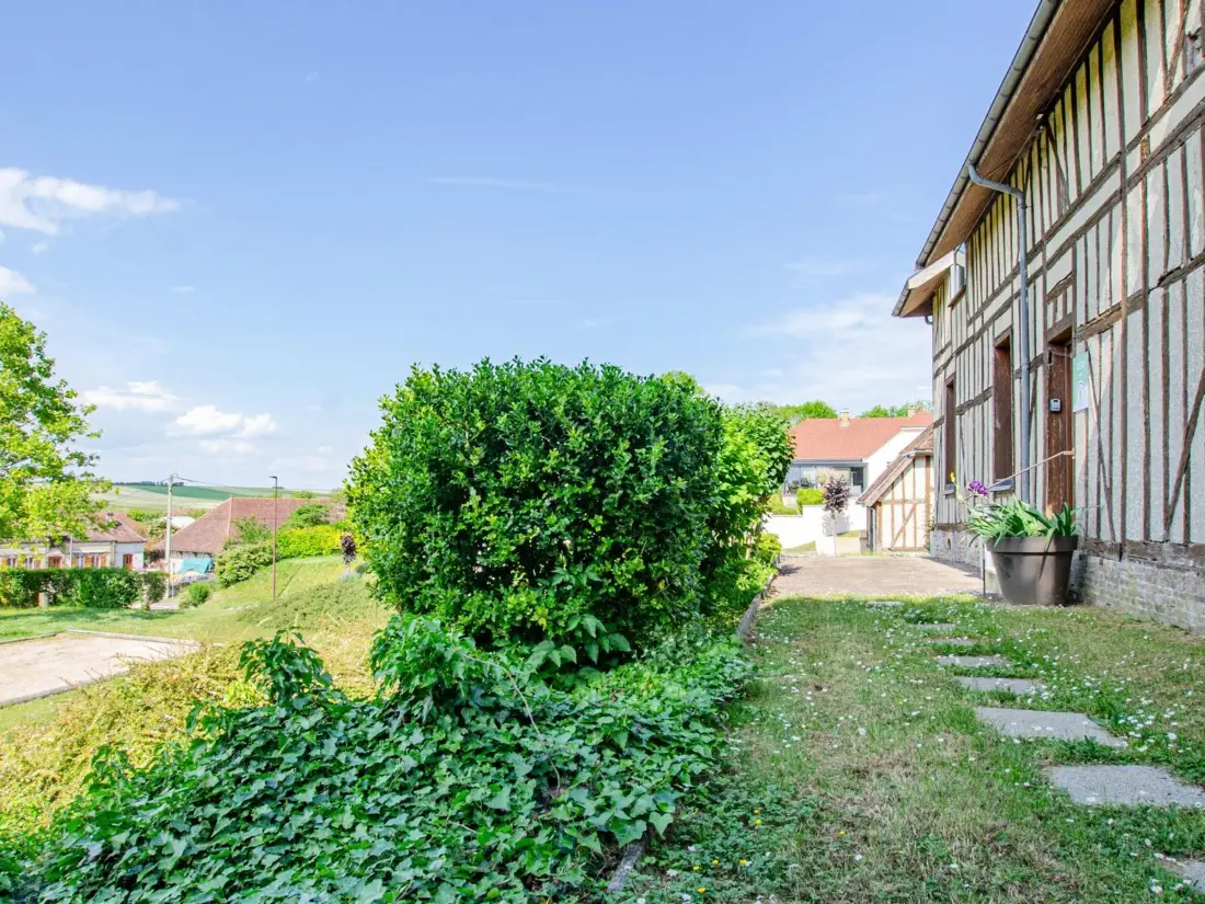 Maison de Vacances LAUBRESSEL 6