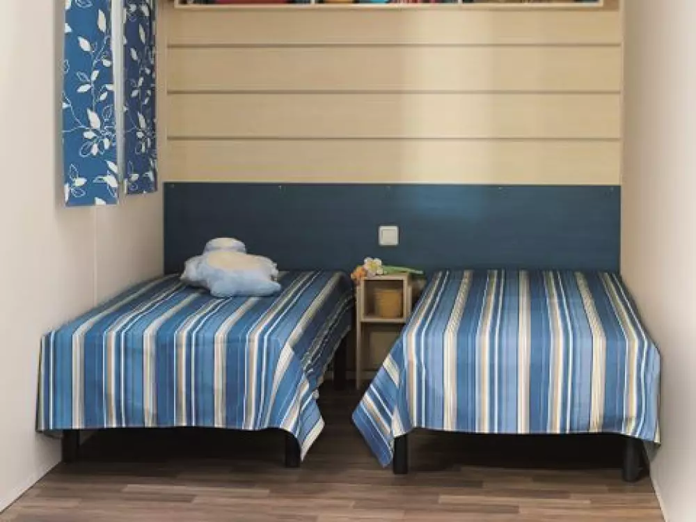 Camping maeva Escapades Le Lac Laval-de-Cère 3 étoiles★★★