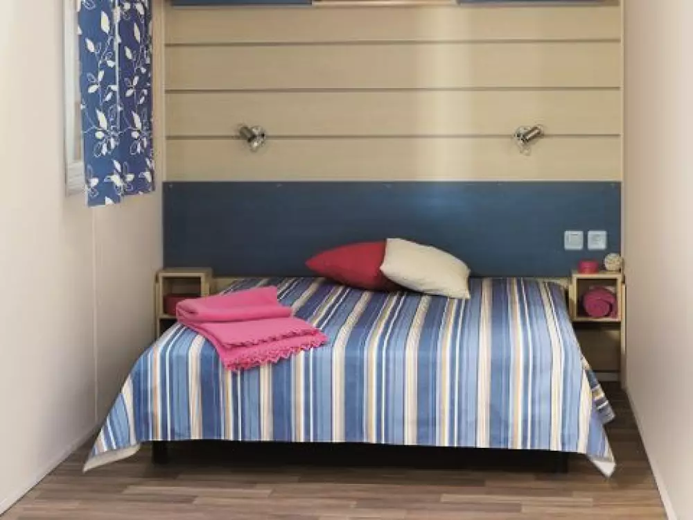 Camping maeva Escapades Le Lac Laval-de-Cère 3 étoiles★★★