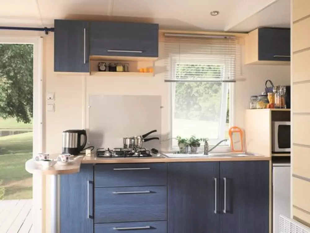 Camping maeva Escapades Le Lac Laval-de-Cère 3 étoiles★★★