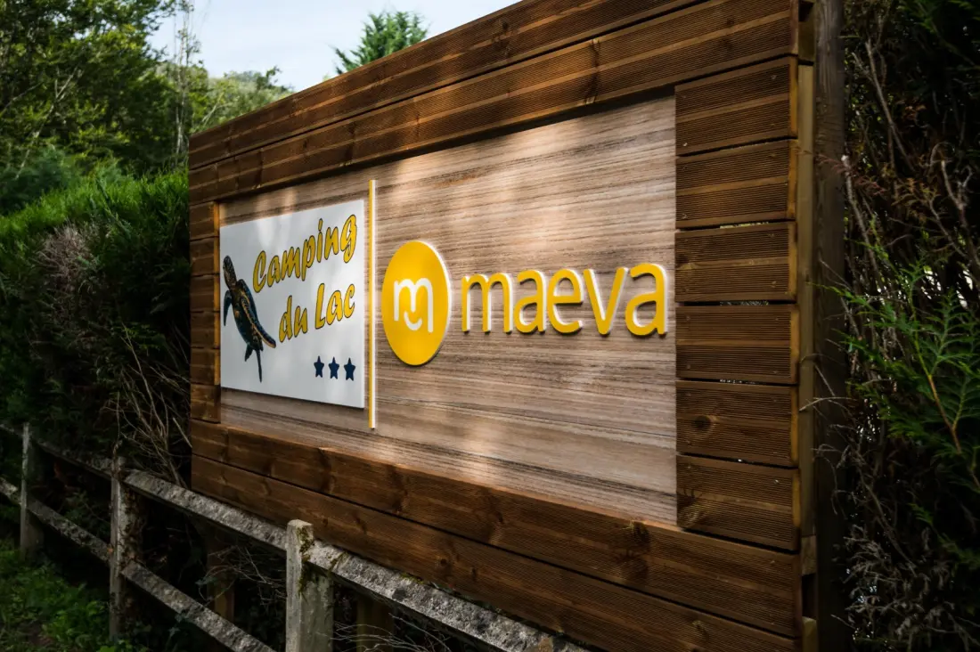 Camping maeva Escapades Le Lac Laval-de-Cère 3 étoiles★★★
