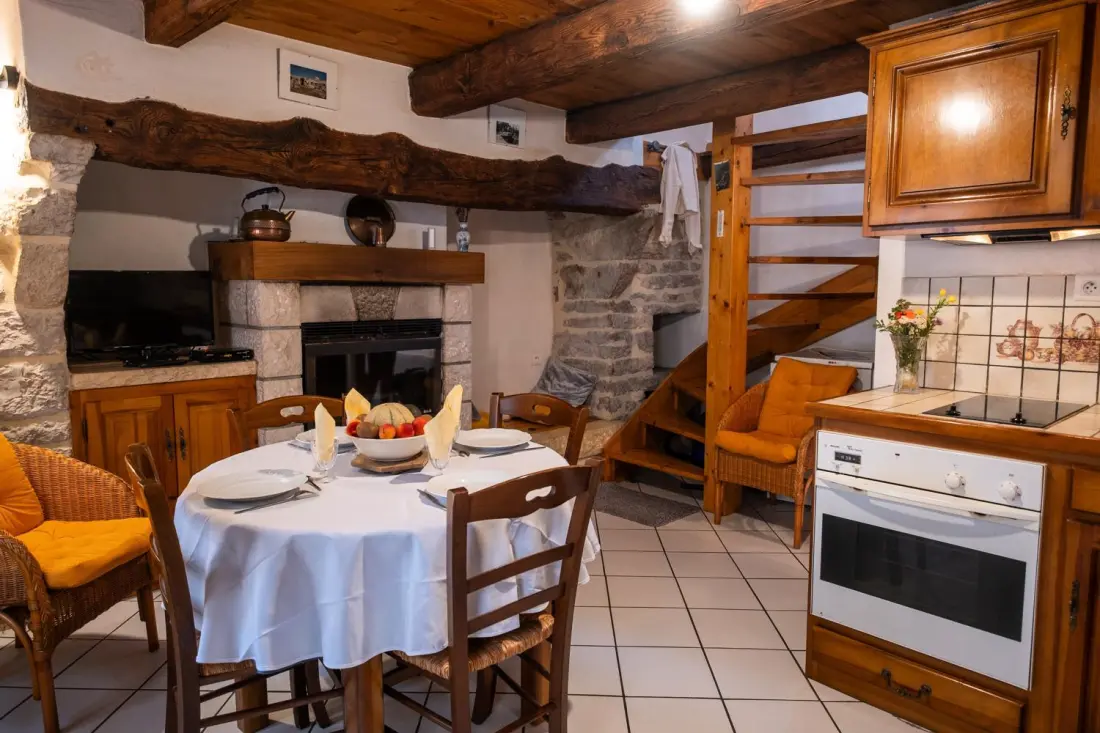 Gîte de France Gîte agnès 2/3 personnes 2 épis