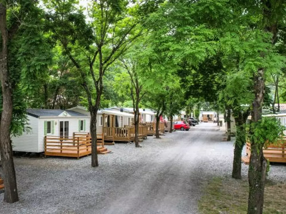 Camping Les Rives D'Auzon 3 étoiles★★★