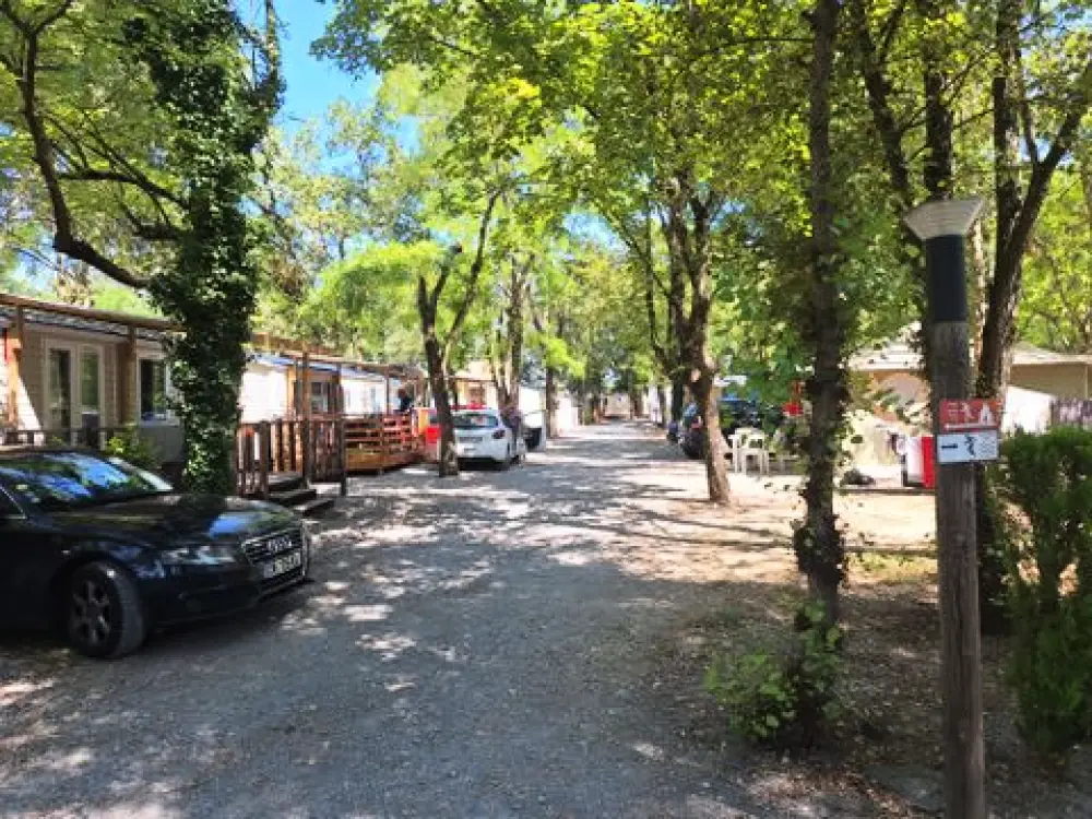 Camping Les Rives D'Auzon 3 étoiles★★★