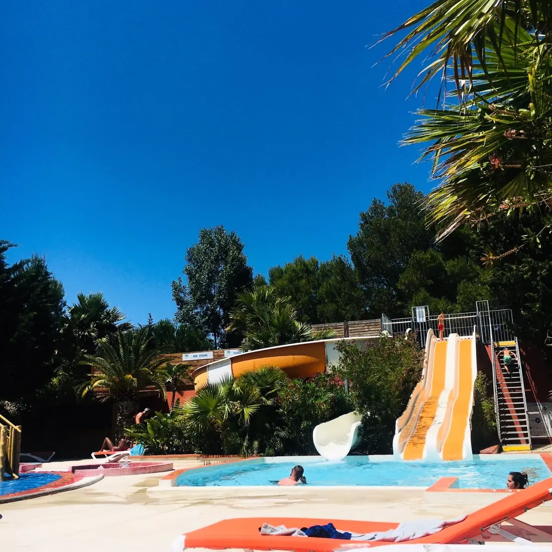 Camping La Croix du Sud 4 étoiles★★★★