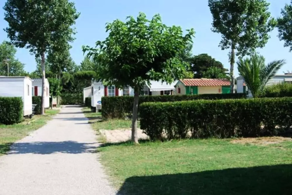 Camping Paradis Nai'a Village 41 étoiles★