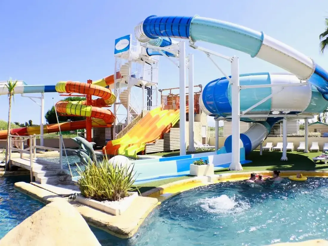 Camping Paradis Nai'a Village 4 étoiles★★★★