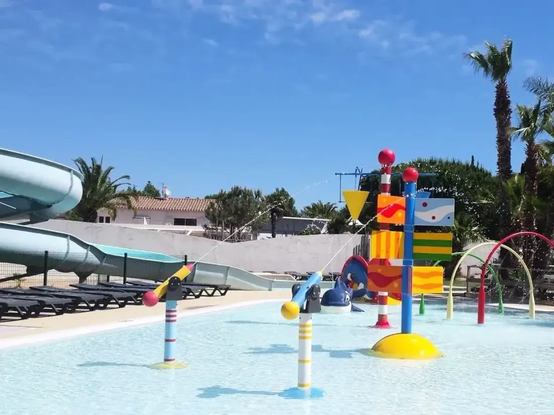 Camping Paradis Nai'a Village 4 étoiles★★★★