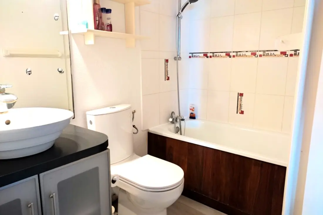 Vue Mer Bel Appartement Avec Balcon