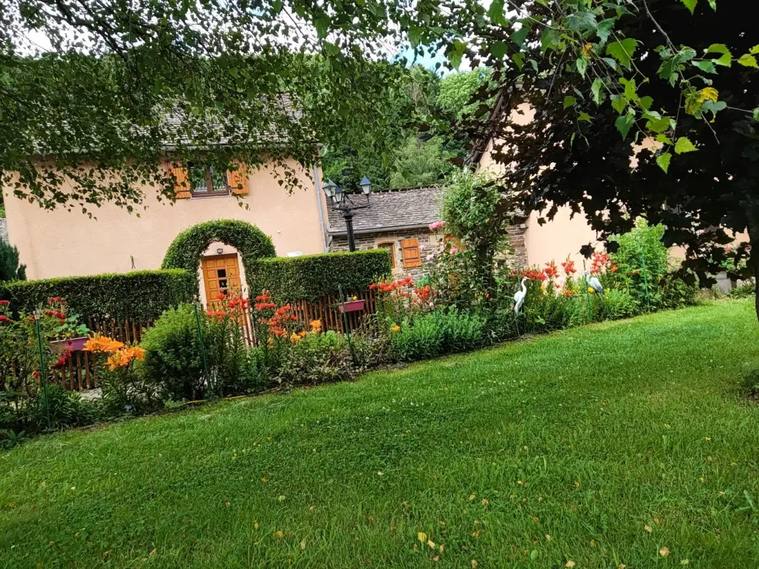 Gîte de France "le mas d'hillaire" 2/4 personnes à saint jean du bleymard 3 épis