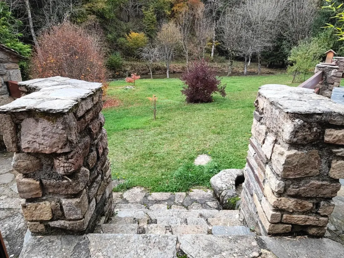 Gîte de France "le mas d'hillaire" 2 personnes à saint jean du bleymard 3 épis