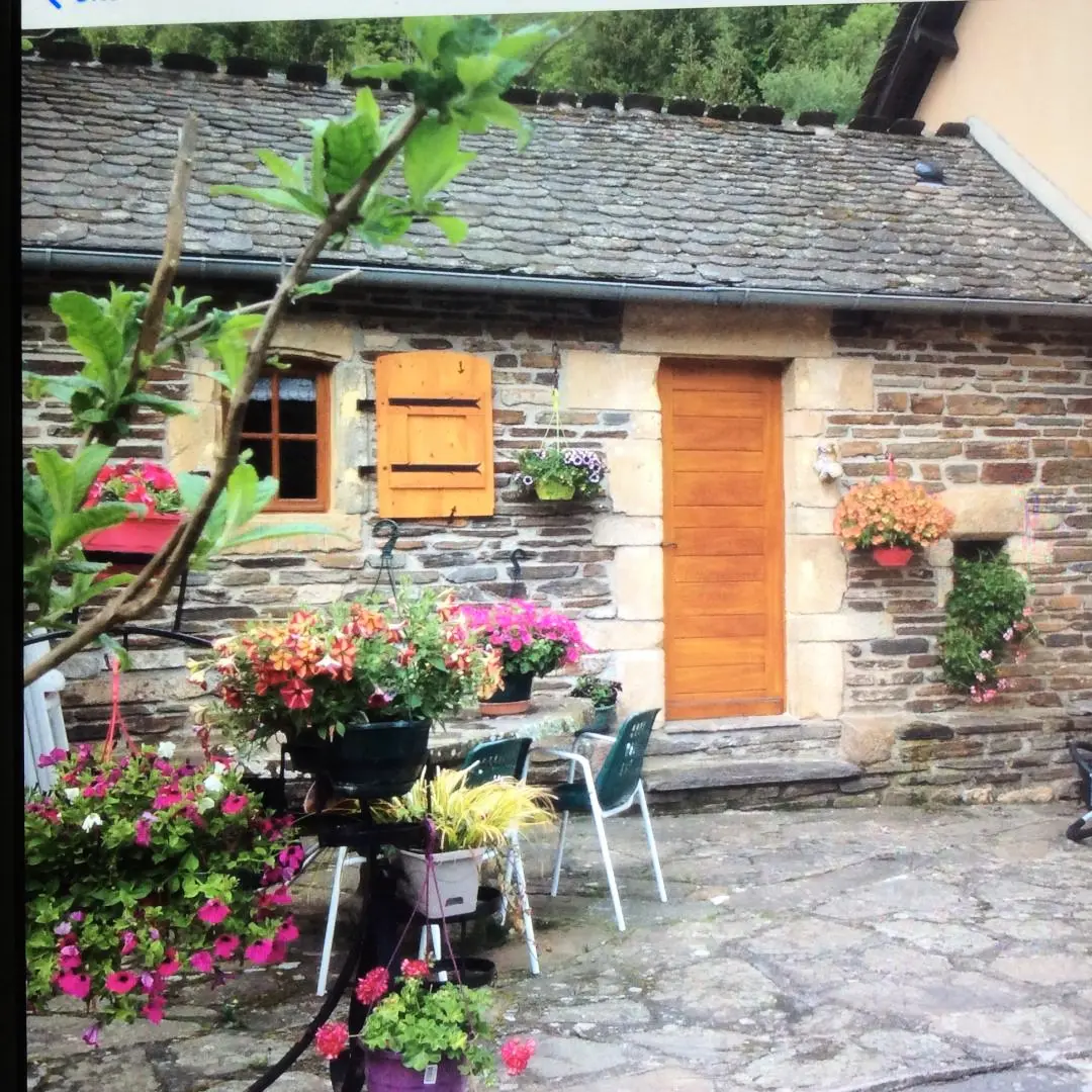 Gîte de France "le mas d'hillaire" 2 personnes à saint jean du bleymard 3 épis