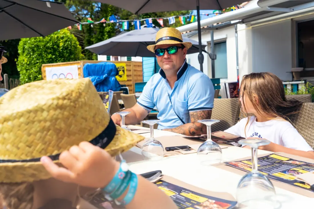 Camping Au Val de Loire en Ré 4 étoiles★★★★