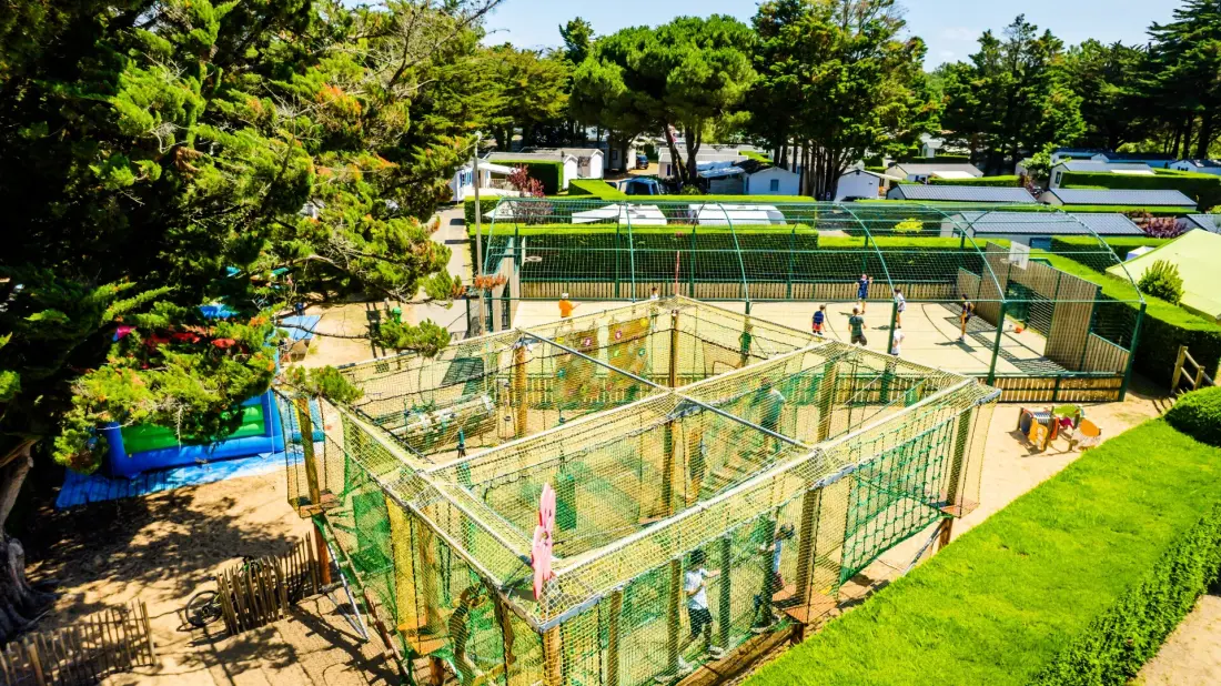 Camping Au Val de Loire en Ré 4 étoiles★★★★
