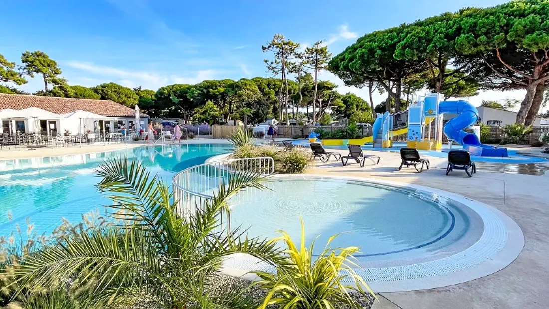 Camping Le Suroit 41 étoiles★