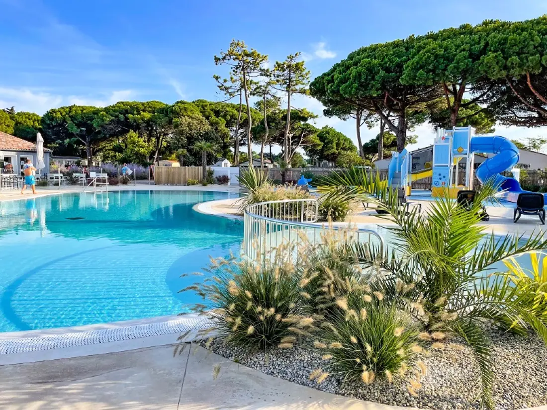 Camping Le Suroit 41 étoiles★