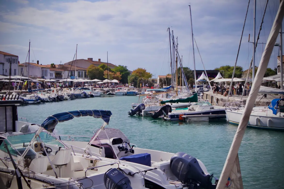 Camping LES VARENNES 4 étoiles★★★★