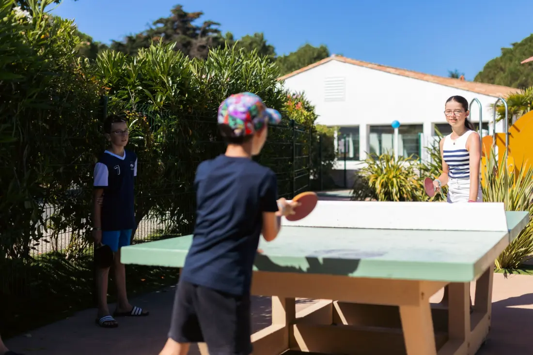 Camping LES VARENNES 4 étoiles★★★★