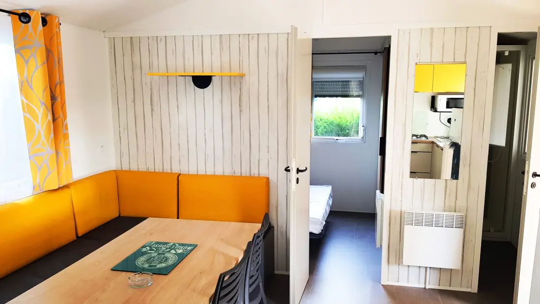 Camping Au Val de Loire en Ré 4 étoiles★★★★