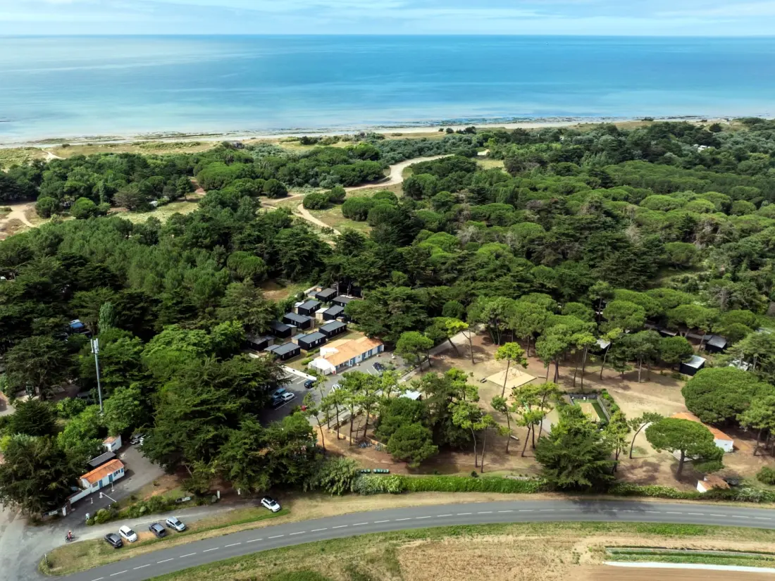 Flower Camping Tamarins Plage  4 étoiles★★★★