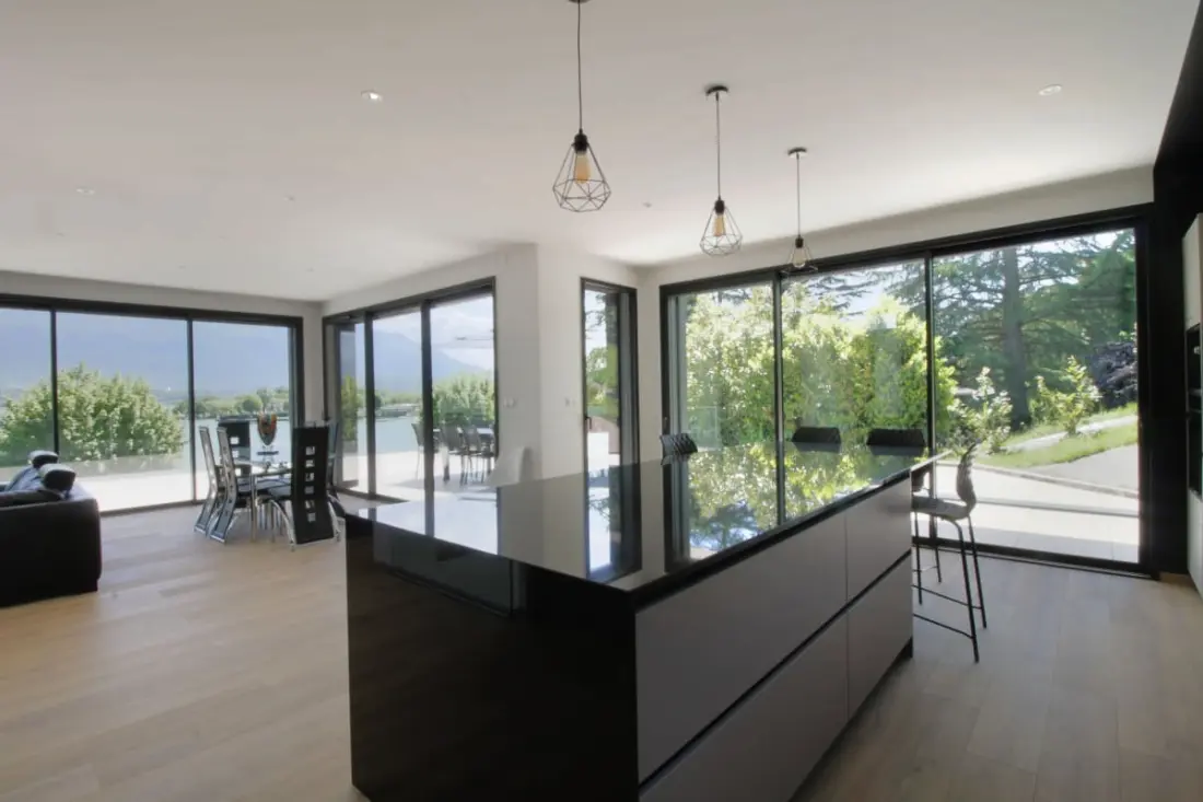 Villa Piscine Chauffée, Vue Et Accès Lac, Climatisation