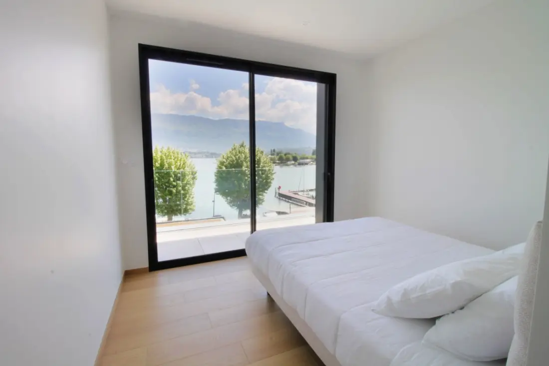 Villa Piscine Chauffée, Vue Et Accès Lac, Climatisation