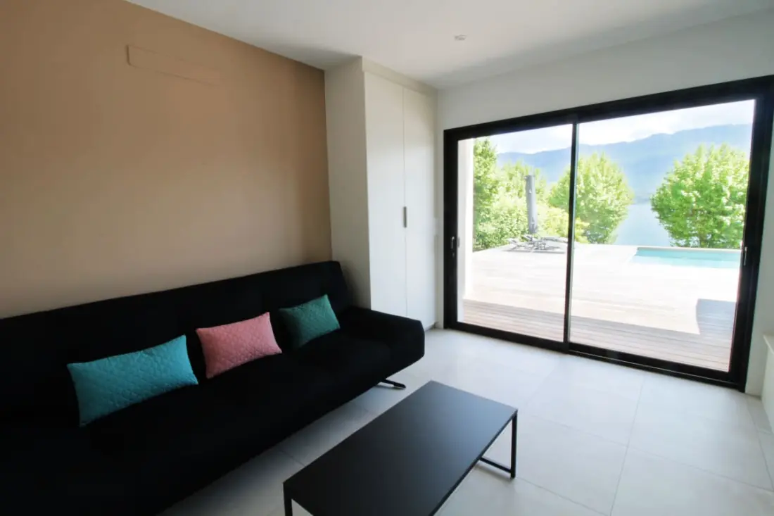 Villa Piscine Chauffée, Vue Et Accès Lac, Climatisation