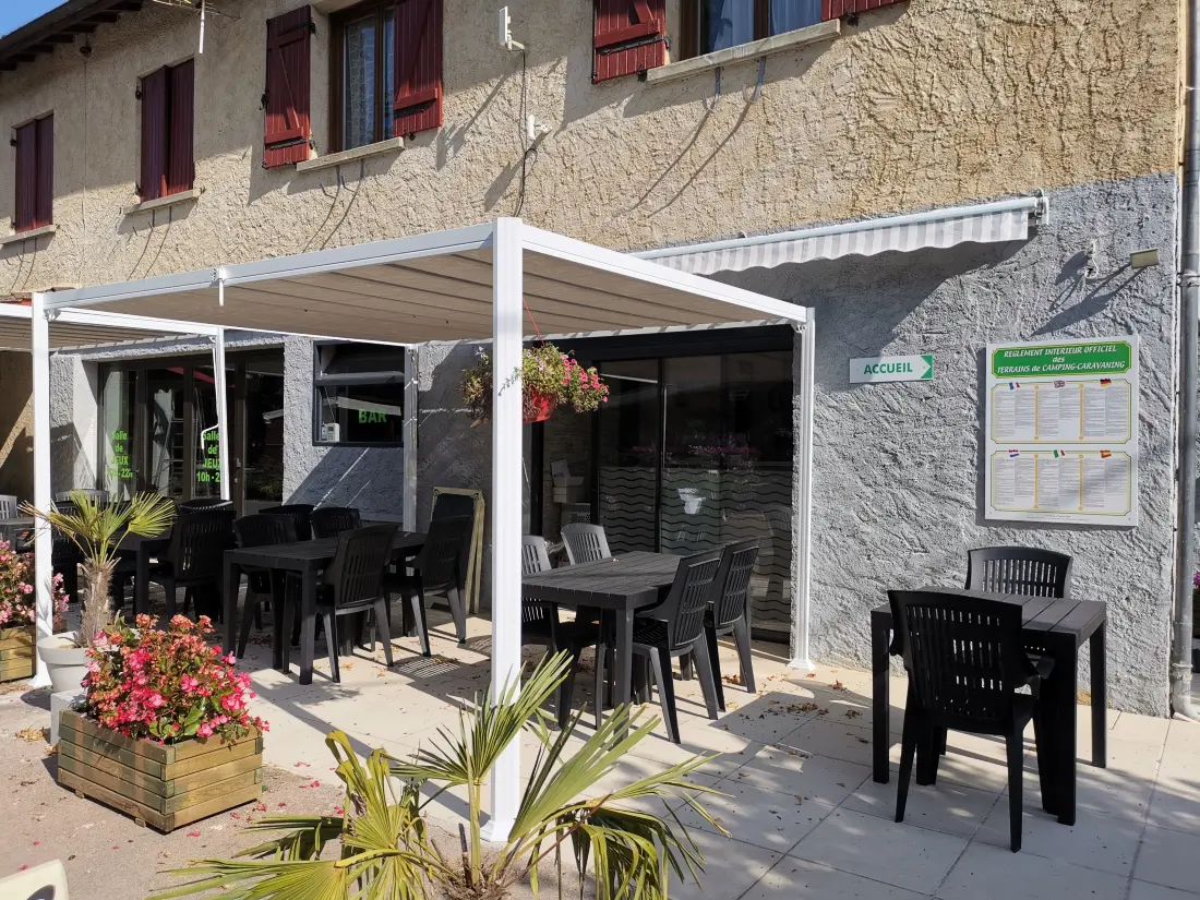 Camping Paradis Le Rocher de la Granelle 3 étoiles★★★