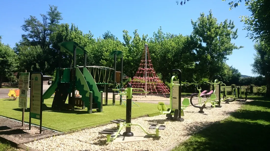 Camping Paradis Le Rocher de la Granelle 3 étoiles★★★