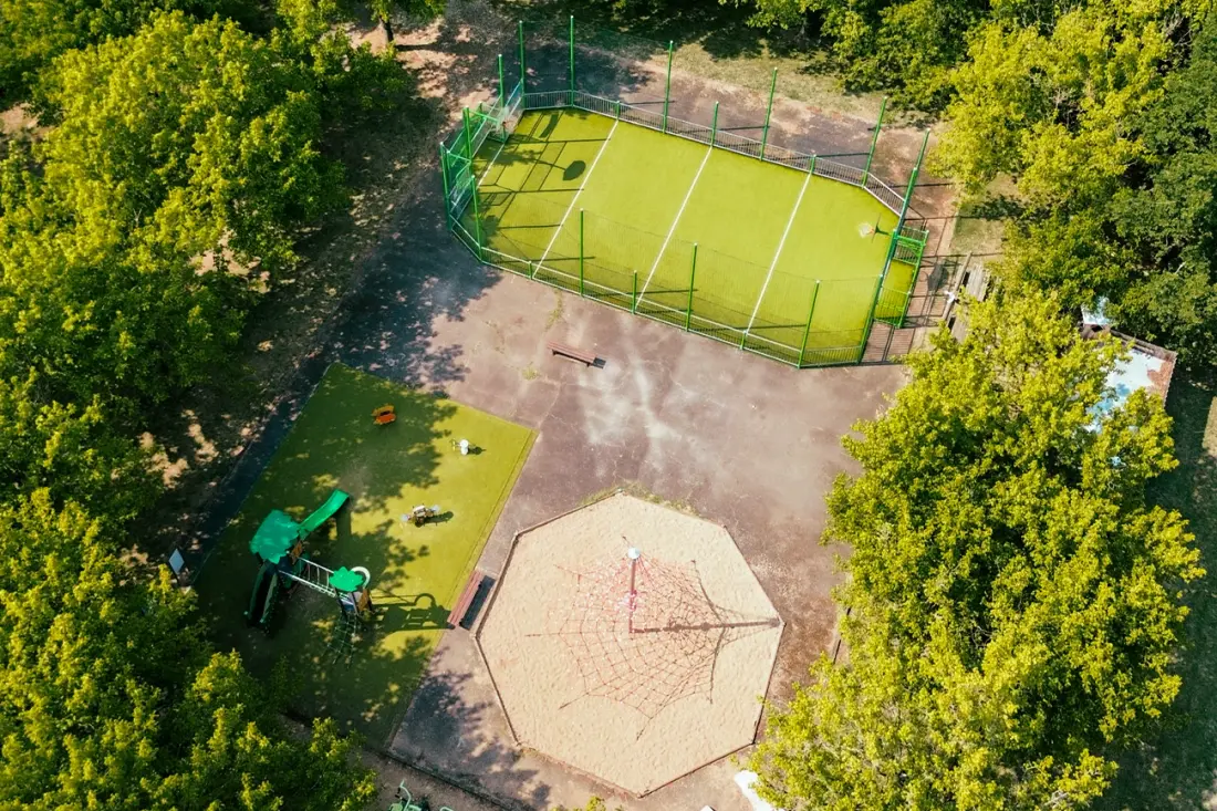Camping Paradis Le Rocher de la Granelle 3 étoiles★★★