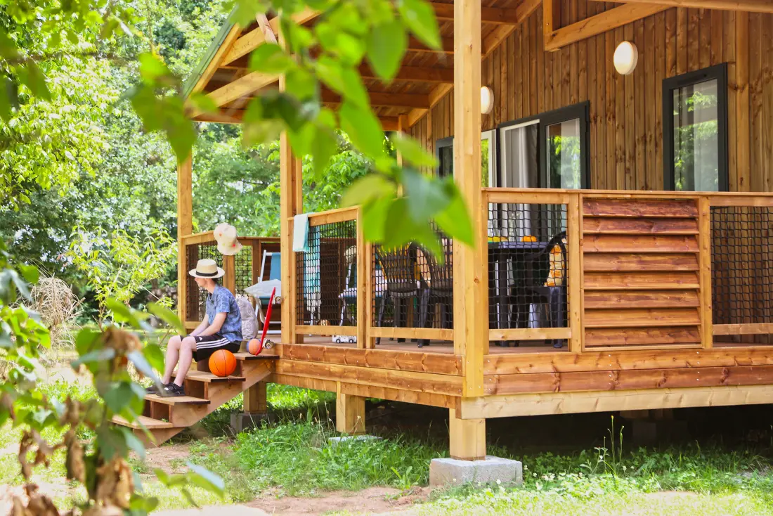 Camping Paradis Le Rocher de la Granelle 3 étoiles★★★