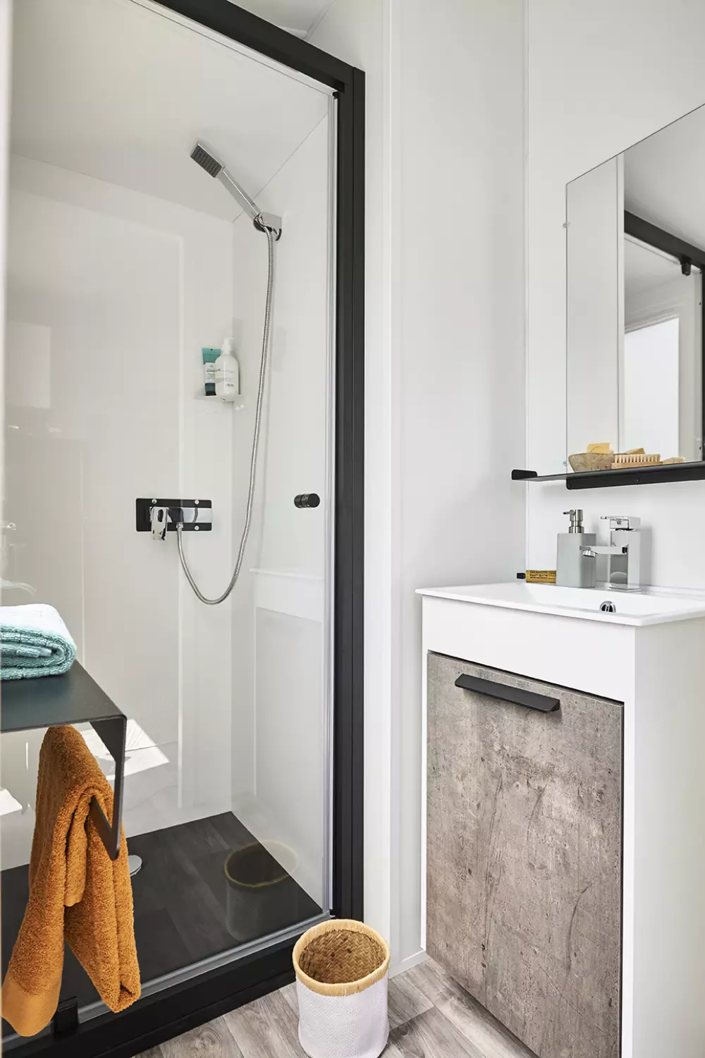 Camping Paradis Le Rocher de la Granelle 3 étoiles★★★