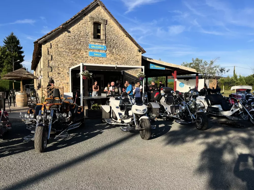 Camping Paradis Rocher de la Granelle 31 étoiles★