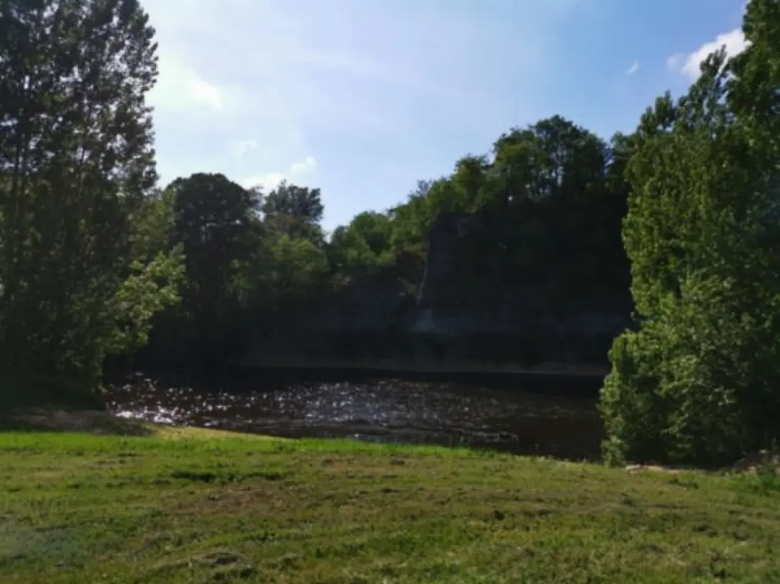 Camping Paradis Le Rocher de la Granelle 3 étoiles★★★
