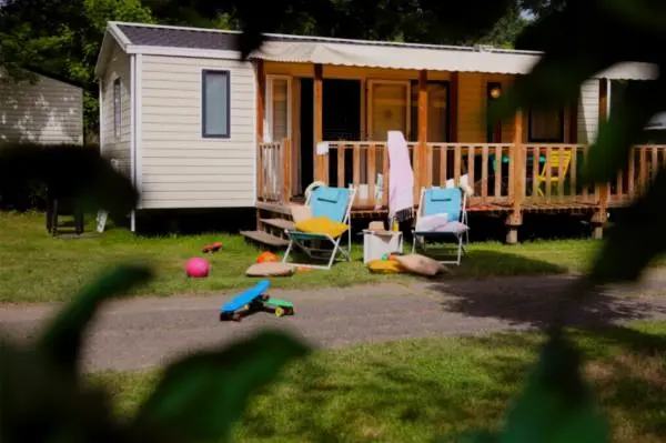 Camping Paradis Le Rocher de la Granelle 3 étoiles★★★