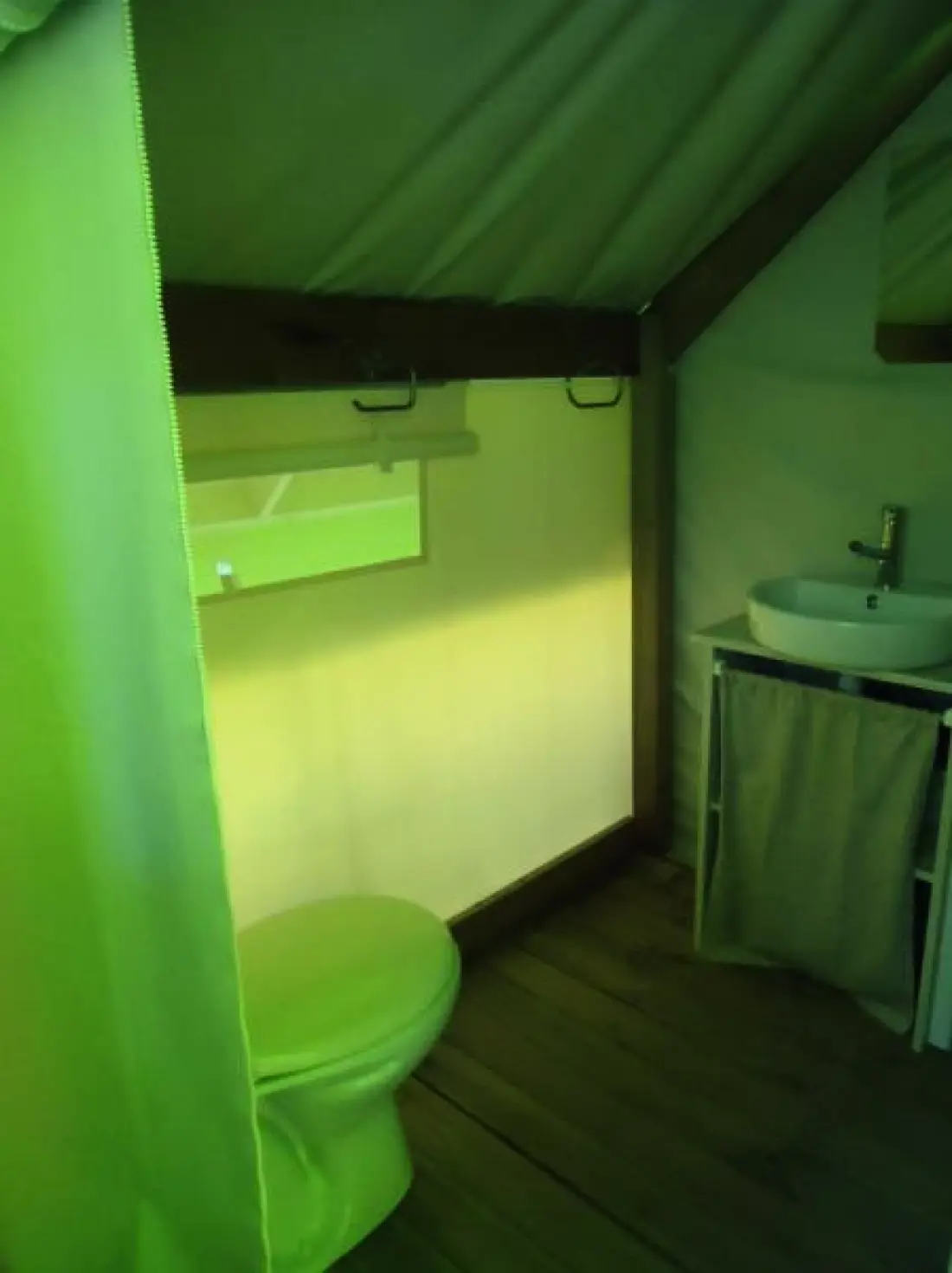 Camping Paradis Le Rocher de la Granelle 3 étoiles★★★