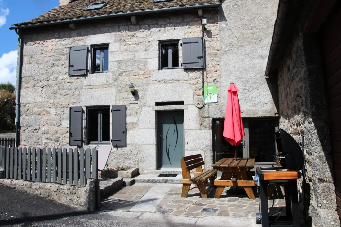Gîte de France La maison de castanet entre aubrac et margeride 3 épis