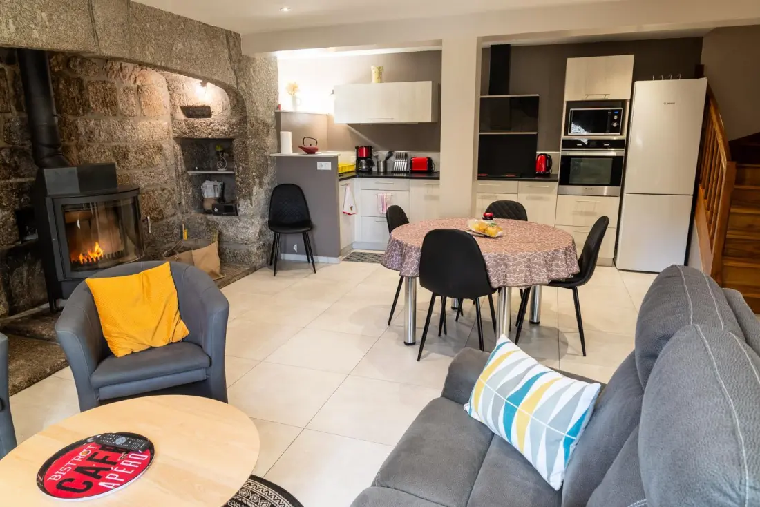 Gîte de France La maison de castanet entre aubrac et margeride 3 épis