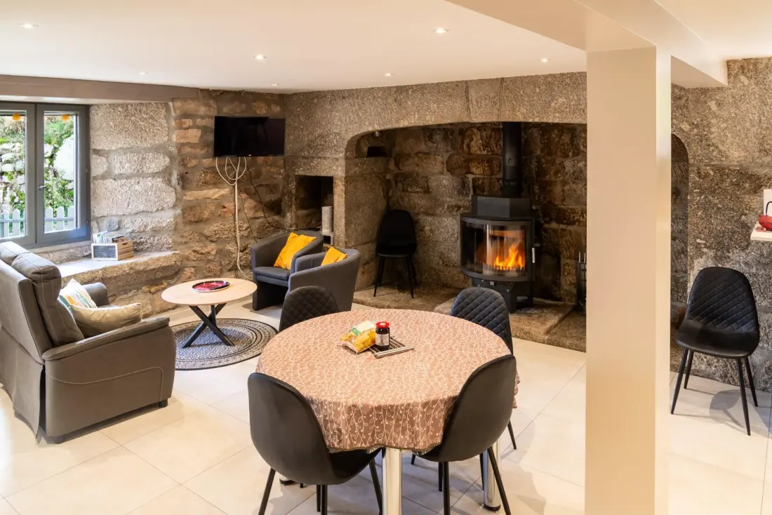Gîte de France La maison de castanet entre aubrac et margeride 3 épis