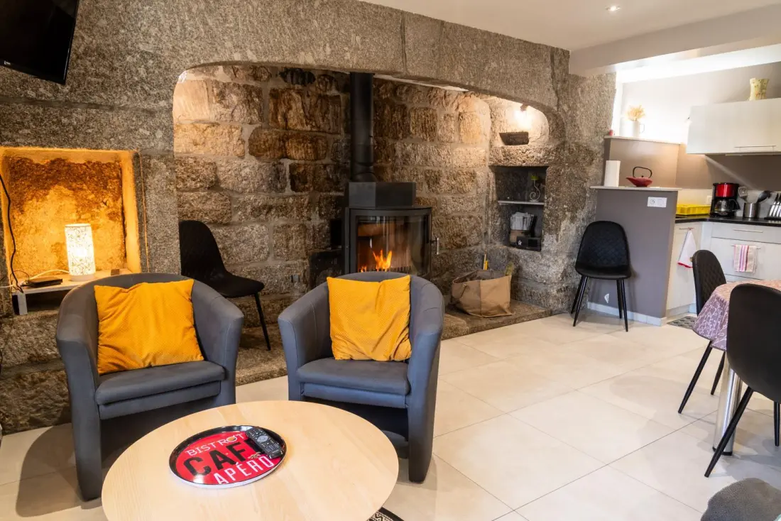 Gîte de France La maison de castanet entre aubrac et margeride 3 épis
