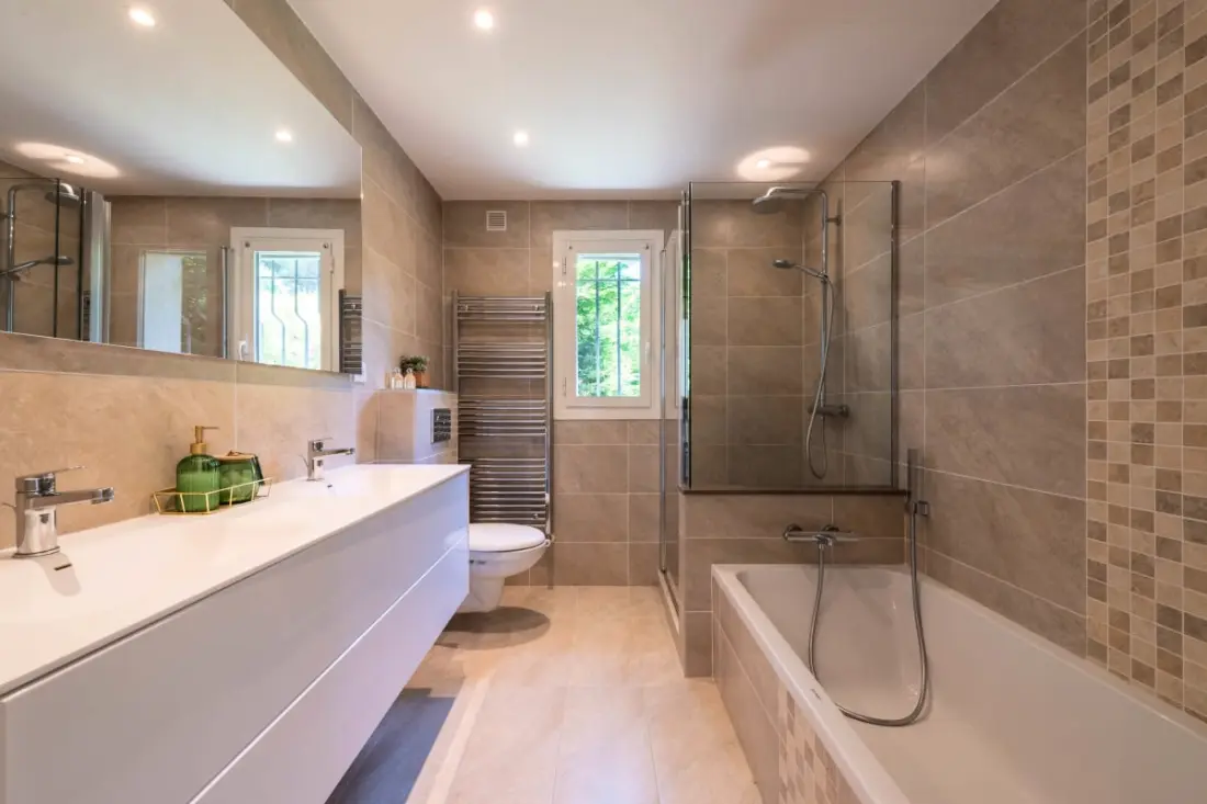 Résidence Villa 210m² Avec Piscine - Mougins