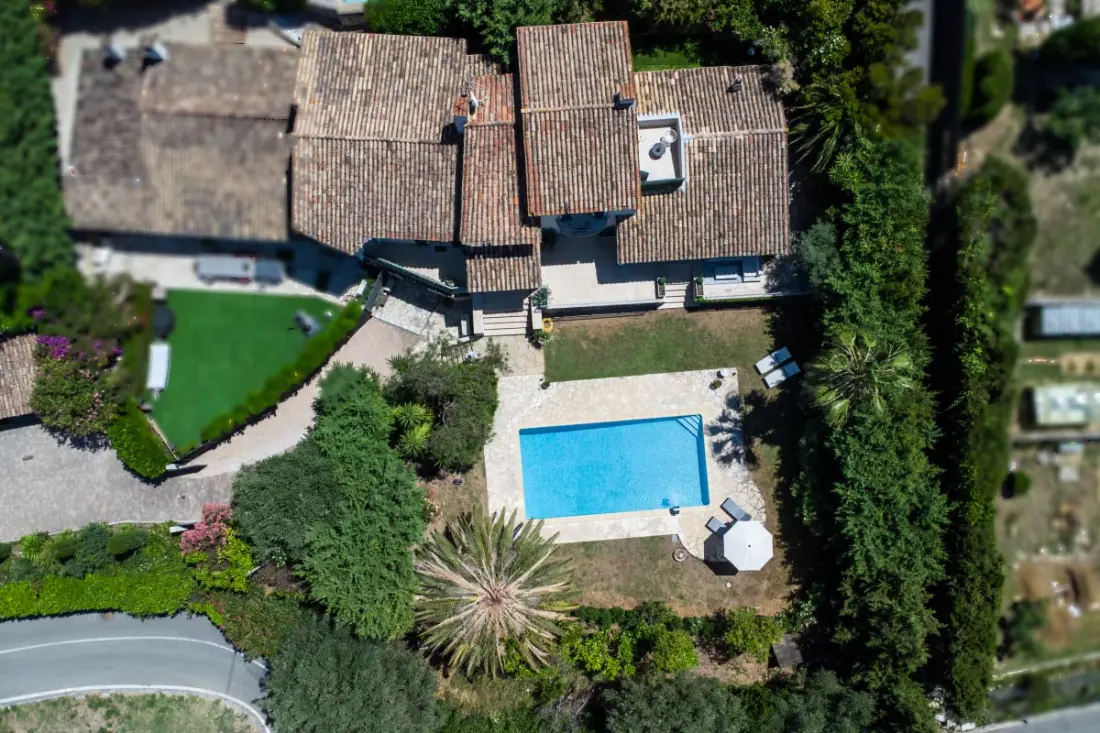 Résidence Villa 210m² Avec Piscine - Mougins