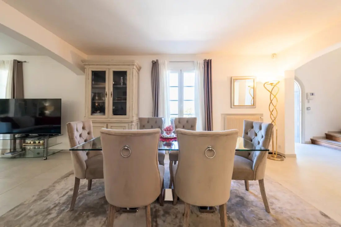 Résidence Villa 210m² Avec Piscine - Mougins