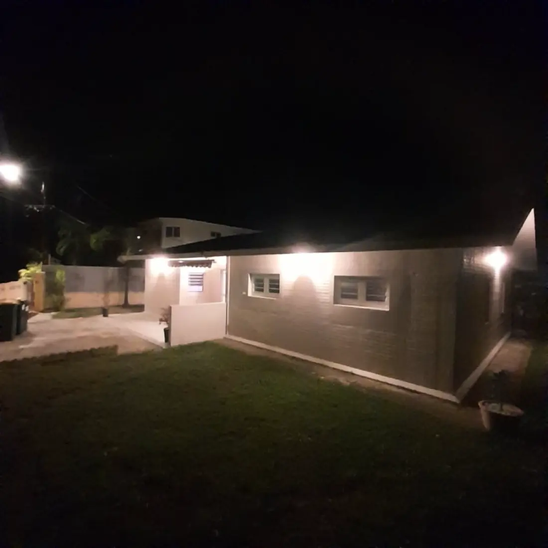 972m : Belle Villa Climatisée Avec Jardin